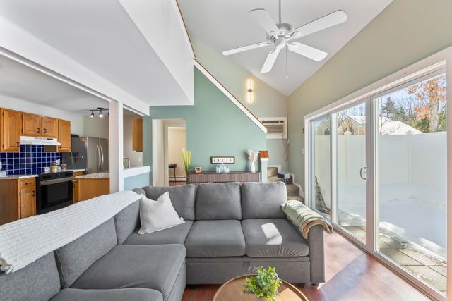 20 Franklin Heights, Rochester, NH 03867