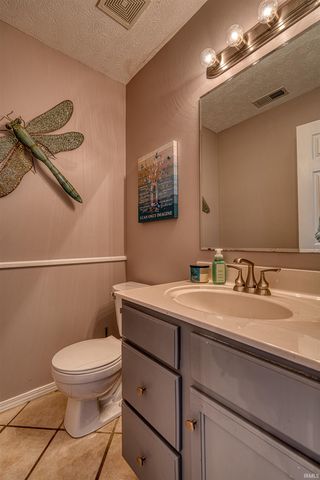 2802 Marcel Court, Evansville, IN 47725