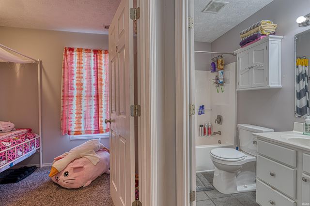 2802 Marcel Court, Evansville, IN 47725