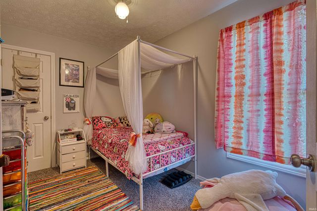 2802 Marcel Court, Evansville, IN 47725