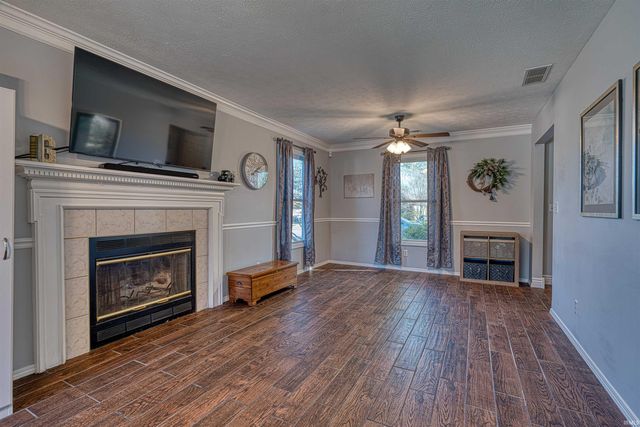 2802 Marcel Court, Evansville, IN 47725