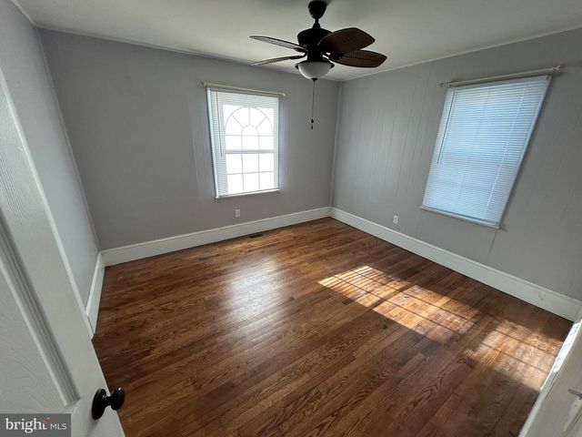 222 N UNION ST, Smyrna, DE 19977