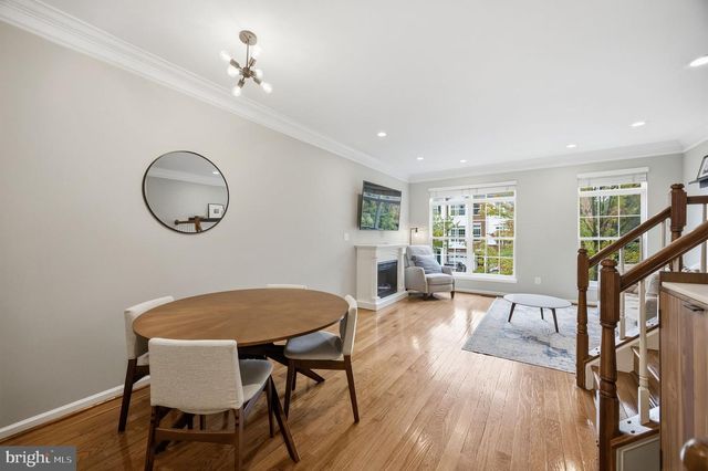 20437 CHETWOOD TER, Ashburn, VA 20147
