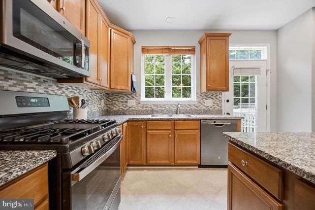 20437 CHETWOOD TER, Ashburn, VA 20147