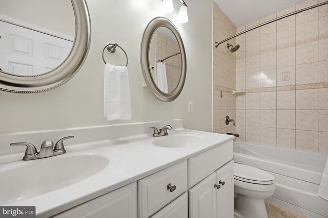 20437 CHETWOOD TER, Ashburn, VA 20147