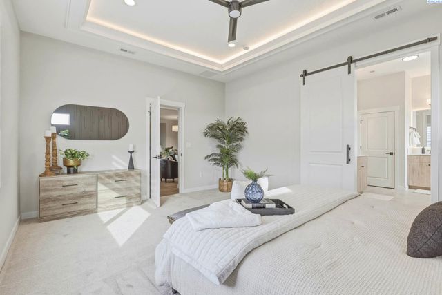 867 Thebes Street, West Richland, WA 99353