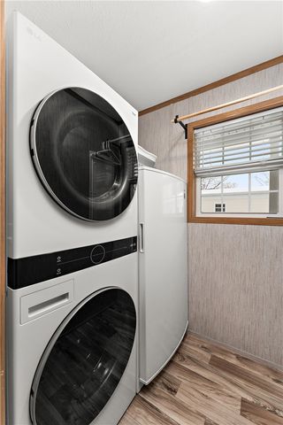 56 Crestview Drive, Tarentum, PA 15084