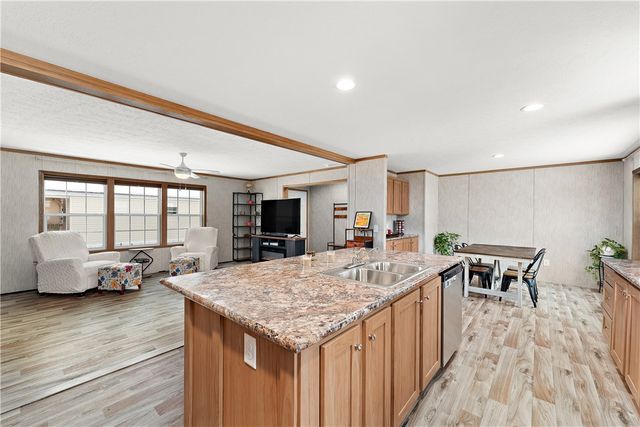 56 Crestview Drive, Tarentum, PA 15084