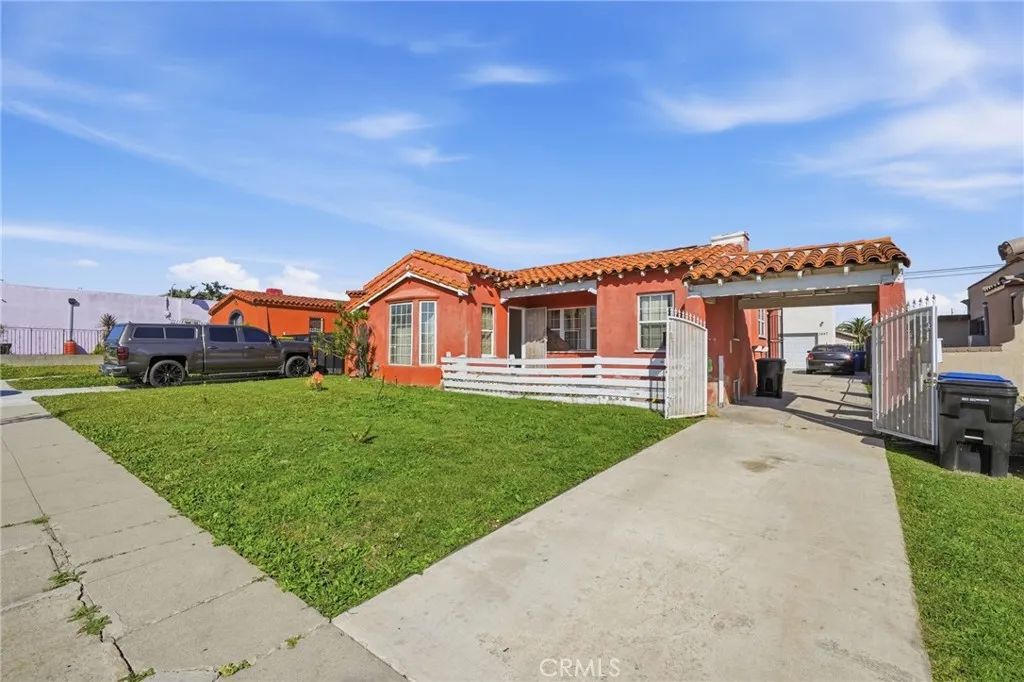 1449 W 83rd, Los Angeles, CA 90047