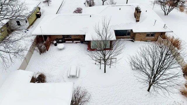 908 N Taffee Drive, Hastings, MI 49058