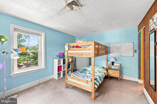 1872 W MARSHALL ST, West Norriton, PA 19403