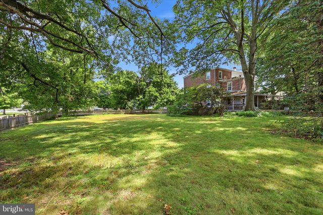 1872 W MARSHALL ST, West Norriton, PA 19403