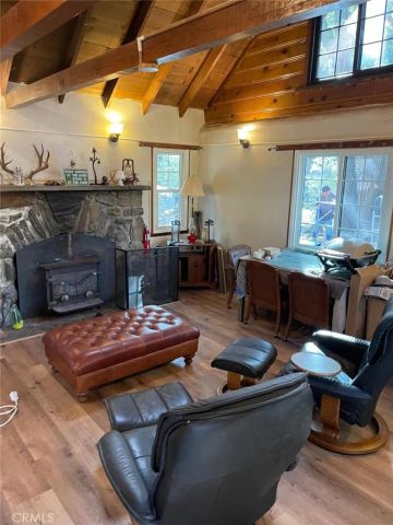 15 Stetson Creek, Angelus Oaks, CA 92305