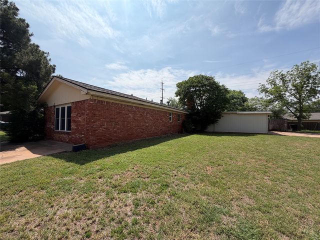 4097 Brook Hollow Drive, Abilene, TX 79605