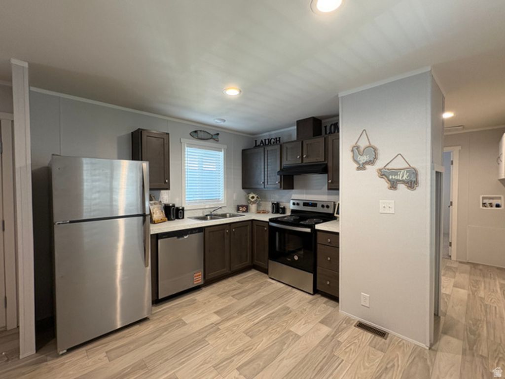 1761 W AMERICAN PARK DR, West Valley City, UT 84119 — photo 2