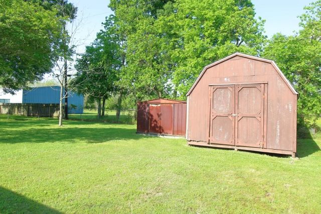 508 Julie Lane, Highlands, TX 77562