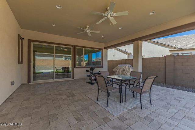 20520 W COLLEGE Drive, Buckeye, AZ 85396