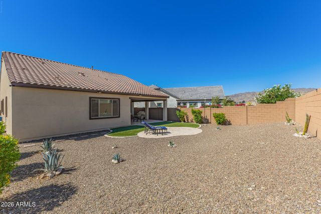 20520 W COLLEGE Drive, Buckeye, AZ 85396
