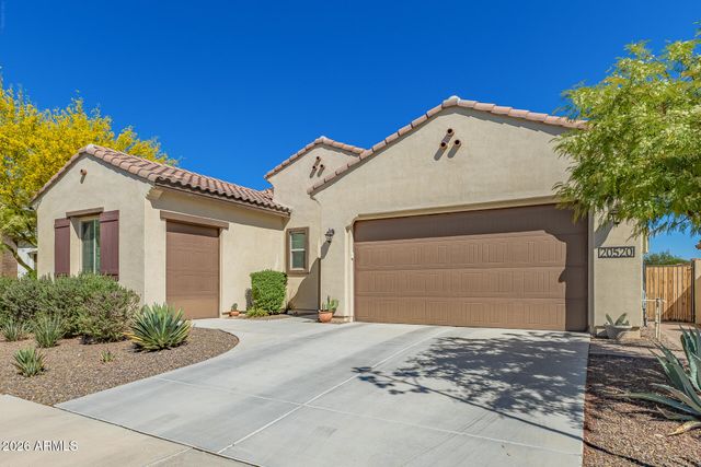 20520 W COLLEGE Drive, Buckeye, AZ 85396
