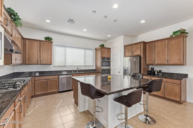 20520 W COLLEGE Drive, Buckeye, AZ 85396