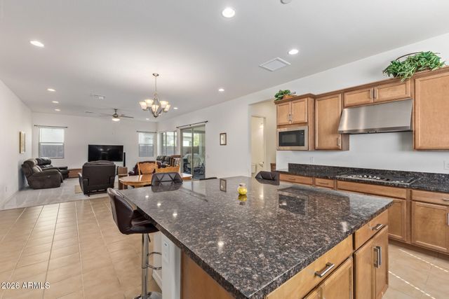 20520 W COLLEGE Drive, Buckeye, AZ 85396