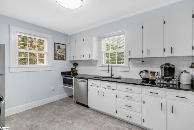 3106 Old Buncombe Road, Greenville, SC 29609