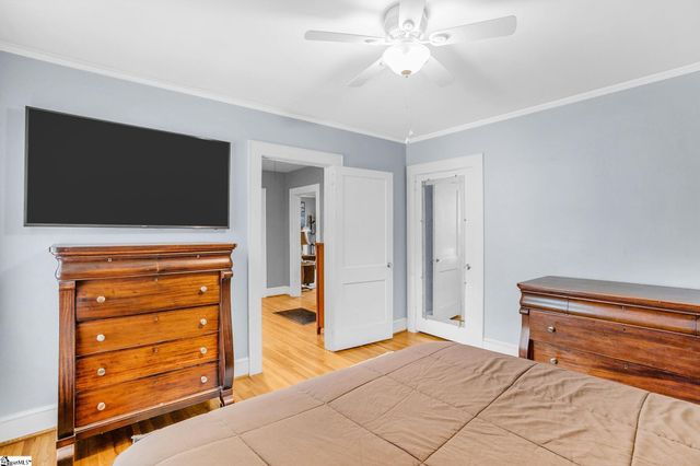 3106 Old Buncombe Road, Greenville, SC 29609