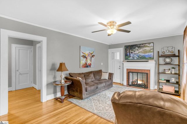 3106 Old Buncombe Road, Greenville, SC 29609
