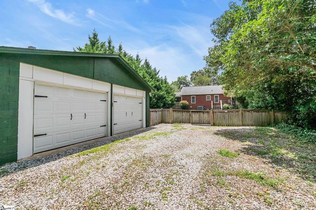 3106 Old Buncombe Road, Greenville, SC 29609