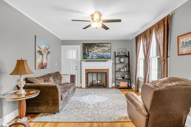 3106 Old Buncombe Road, Greenville, SC 29609
