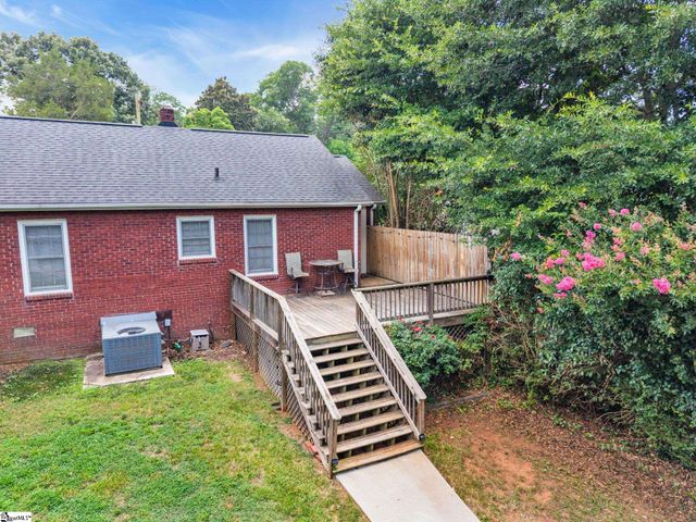 3106 Old Buncombe Road, Greenville, SC 29609