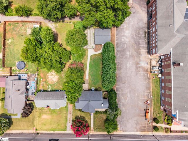 3106 Old Buncombe Road, Greenville, SC 29609