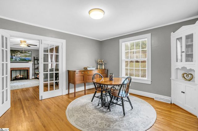 3106 Old Buncombe Road, Greenville, SC 29609