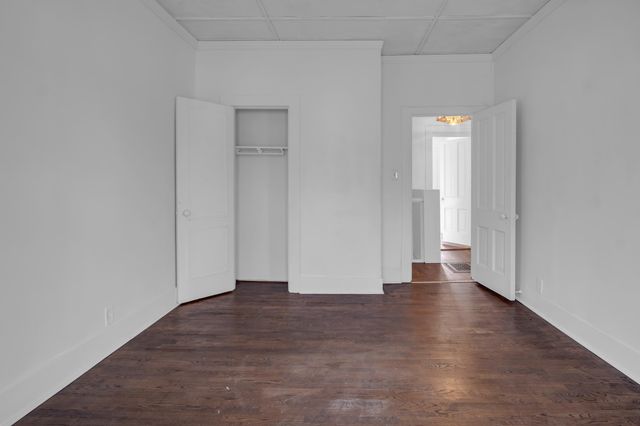 303 E 3rd St, Newton, KS 67114