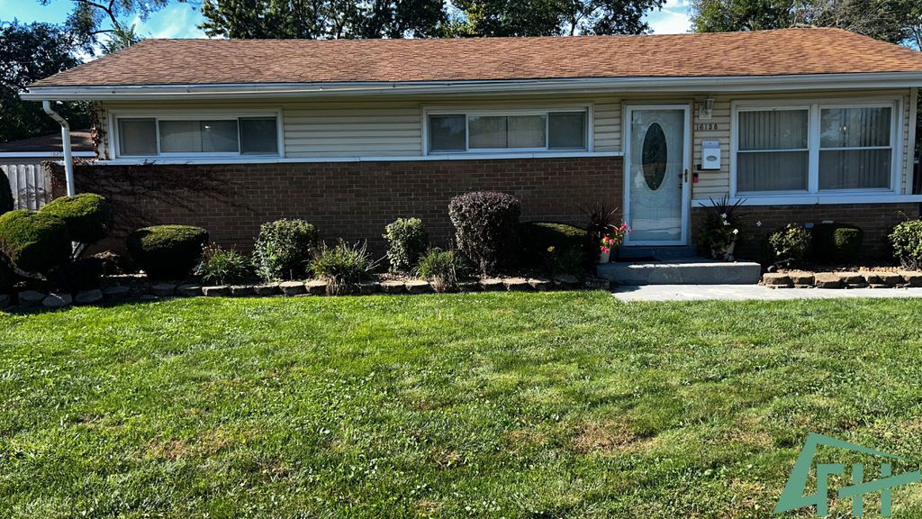 16158 Sussex Court, Markham, IL 60428 — photo 2
