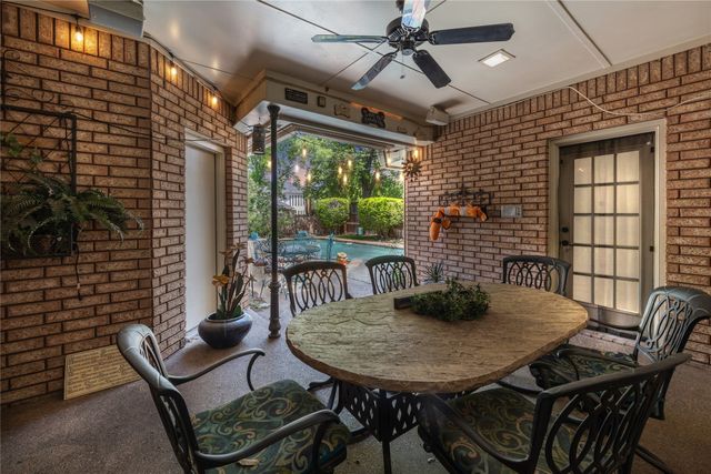 3417 Meadowside Drive, Bedford, TX 76021