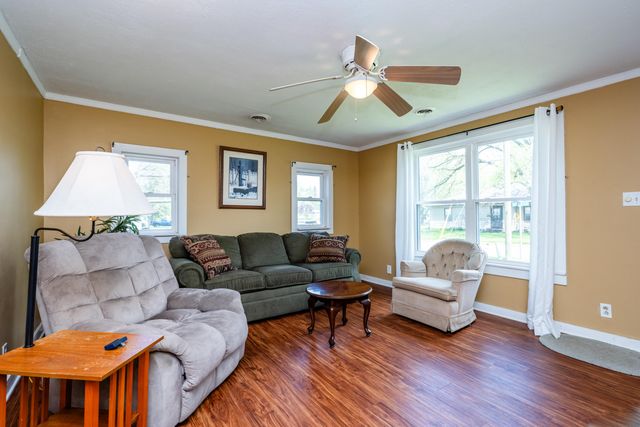 500 Sherwood Street, Three Oaks, MI 49128