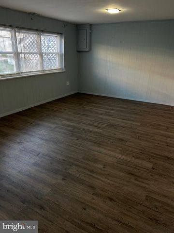 3243 LESTER RD, Philadelphia, PA 19154