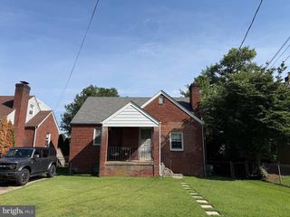 4825 25TH RD N, Arlington, VA 22207