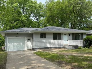 1472 Hurd Ave, Benton Harbor, MI 49022