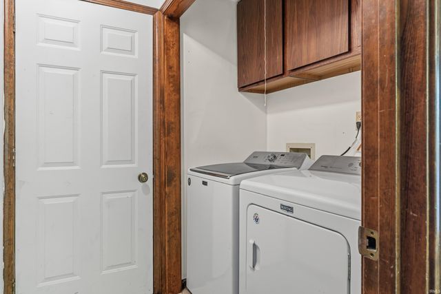 6711 Rockingham Drive, Fort Wayne, IN 46835