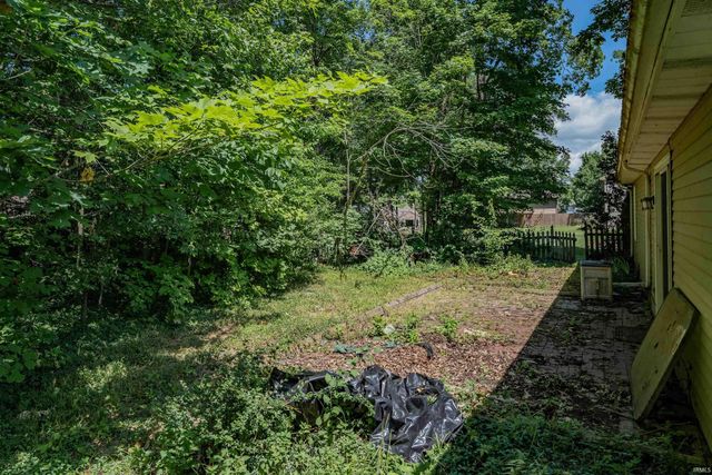 6711 Rockingham Drive, Fort Wayne, IN 46835