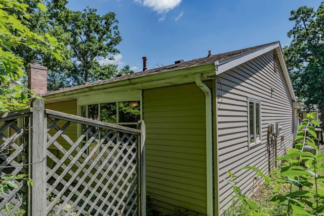 6711 Rockingham Drive, Fort Wayne, IN 46835