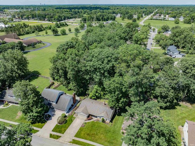 6711 Rockingham Drive, Fort Wayne, IN 46835