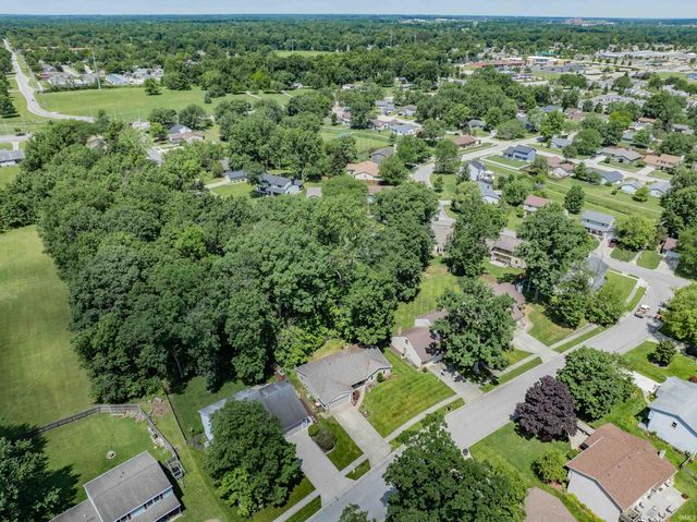 6711 Rockingham Drive, Fort Wayne, IN 46835