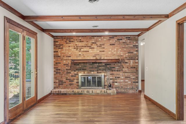 6711 Rockingham Drive, Fort Wayne, IN 46835