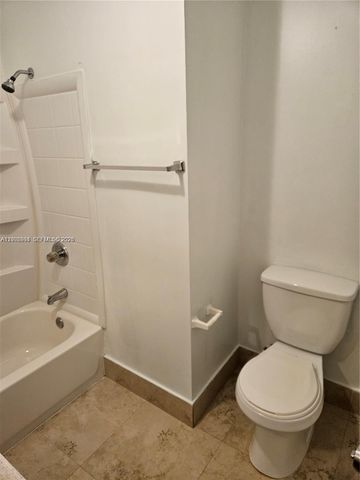 10050 Broad Channel Dr, Cutler Bay, FL 33157