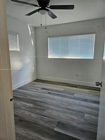 10050 Broad Channel Dr, Cutler Bay, FL 33157