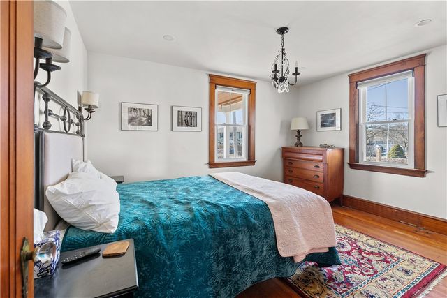 123 Beacon Street, Middletown, RI 02842