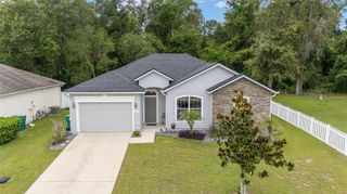 427 CIERRA OAKS CIRCLE, Lady Lake, FL 32159